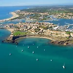 Les Ondines 1 By Interhome